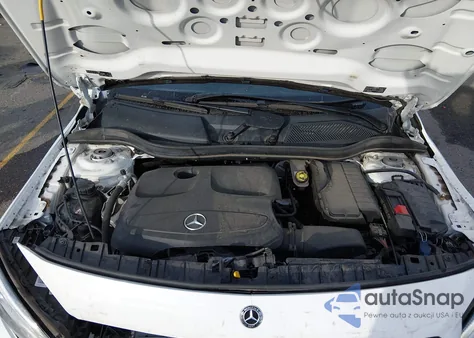 2020 Mercedes-Benz Gla 250 4Matic z USA, uszkodzony, nr VIN WDCTG4GB1LU024385